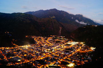 Baños de Agua Santa: Un Paraíso Natural